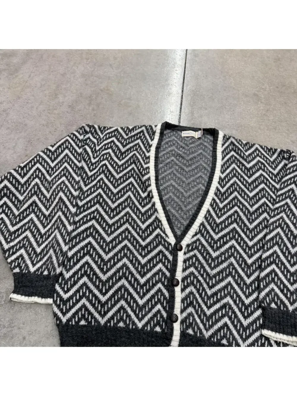 vintage boundary waters grey and white striped knit cardigan sweater size xl